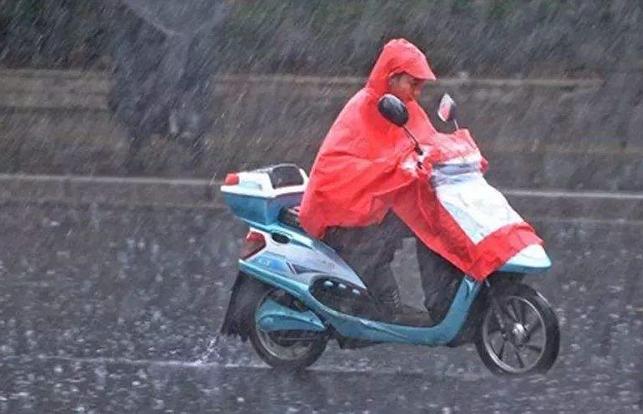 电动电瓶换车怎么换_电动电瓶换车要多久_电动车换电瓶