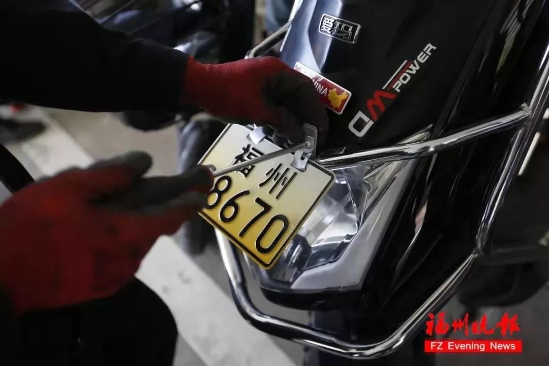 上门换电动车电瓶服务_上门电动电瓶换车多少钱_上门换电瓶电动车